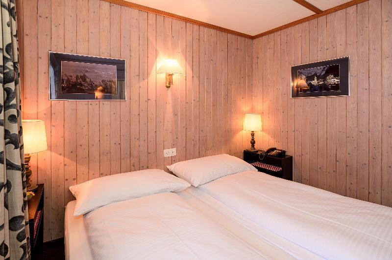 瑞士山圣母峰洛奇酒店 格林德瓦 外观 照片